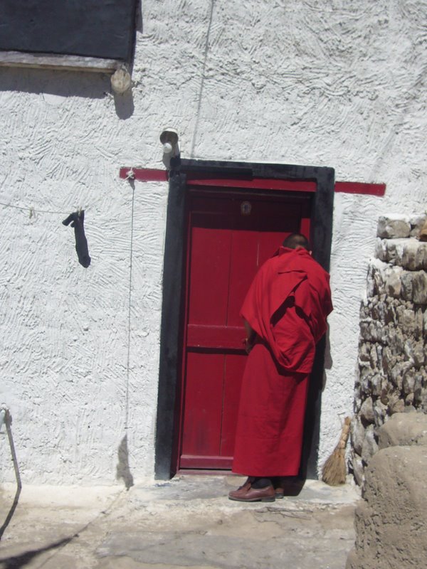 Travel - India - Ladakh - Thikse - Heading Up
